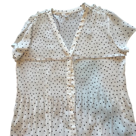 Anthropologie Pleione Top Womens Xs White Black Abstract Oversized Blouse - Picture 6 of 8